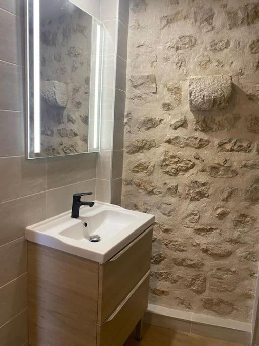 Loft En Plein Coeur Du Village Сен Пол дьо Ванс Екстериор снимка