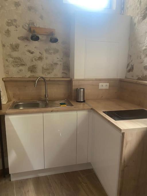 Loft En Plein Coeur Du Village Сен Пол дьо Ванс Екстериор снимка